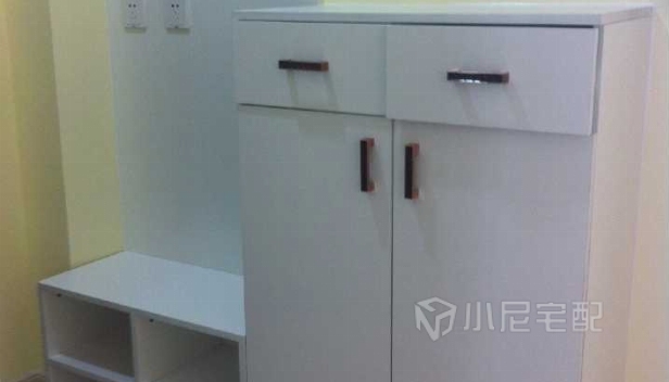 128㎡/三室一廳一衛(wèi)/現(xiàn)代